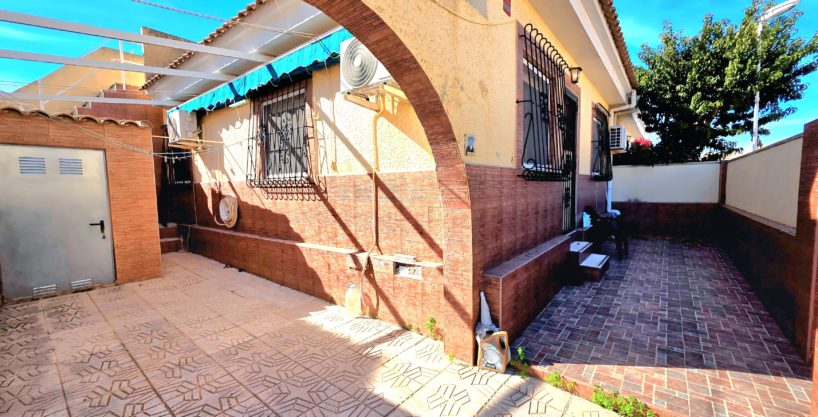 Venta de Planta Baja en Los Narejos – Los Alcázares | Piscina, Terraza y Garaje