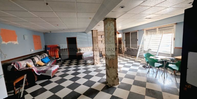 Venta de 2 Locales en Los Nietos, Cartagena | 150 m² y Posibilidad de 2 Apartamentos