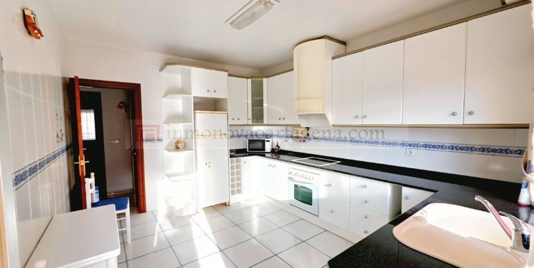 🔥 Piso Único en Venta con Local Comercial y Gran Terraza | Vivienda + Negocio en una Sola Propiedad