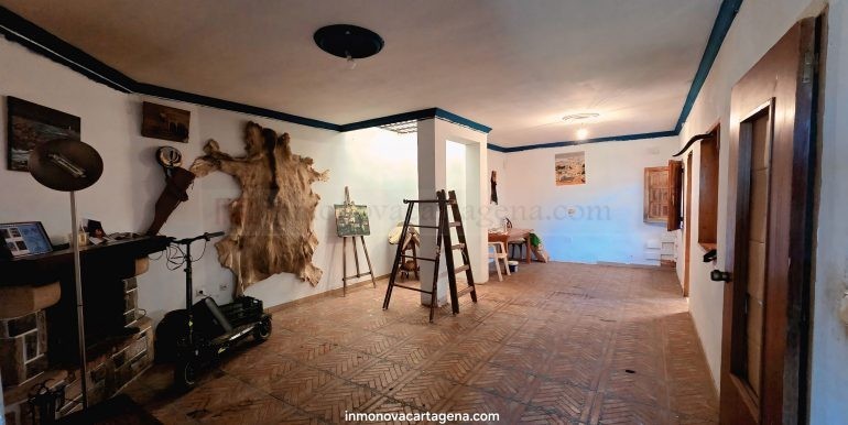 Venta de Casa de Campo en La Aljorra con 2.500 m² de Parcela | Cartagena